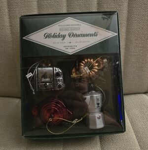 Williams Sonoma Christmas Ornaments X 3 Iconic Dutch Oven Toaster Bundt NIB